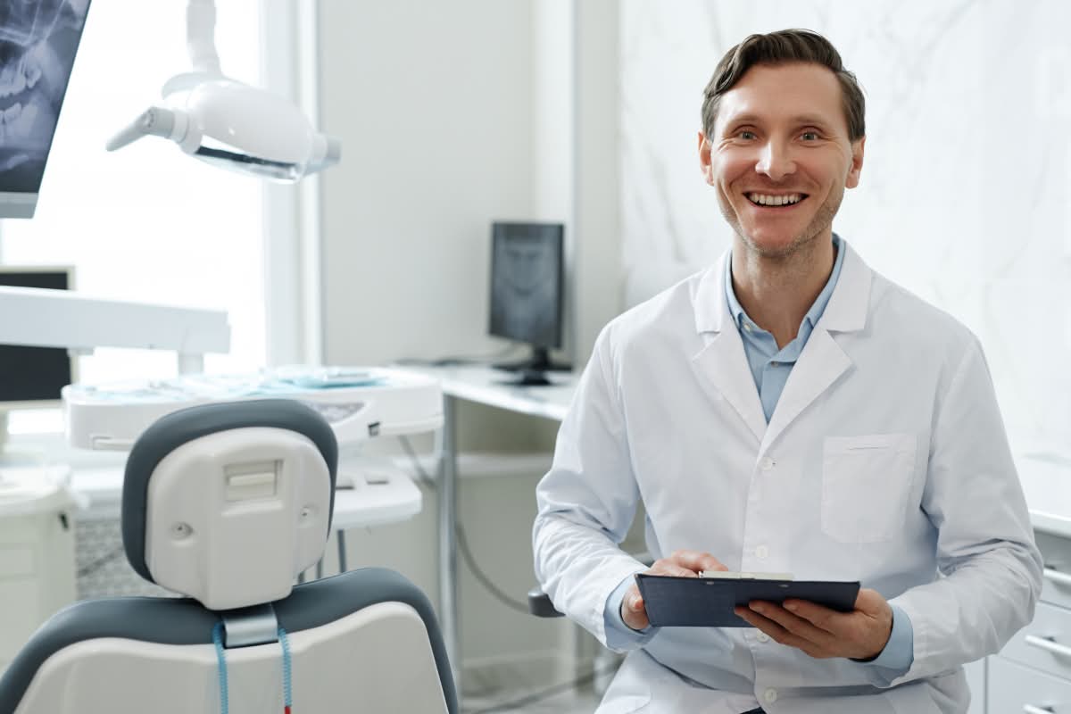 Overwhelmed as a Dental Practice Leader? Tips to Manage Stress